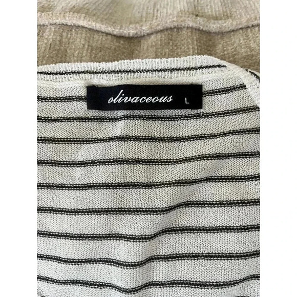 OLIVACEOUS WOMENS SIZE L LIGHTWEIGHT WHITE BLACK STRIPED VNECK LONG SLEEVE TOP - Picture 5 of 6